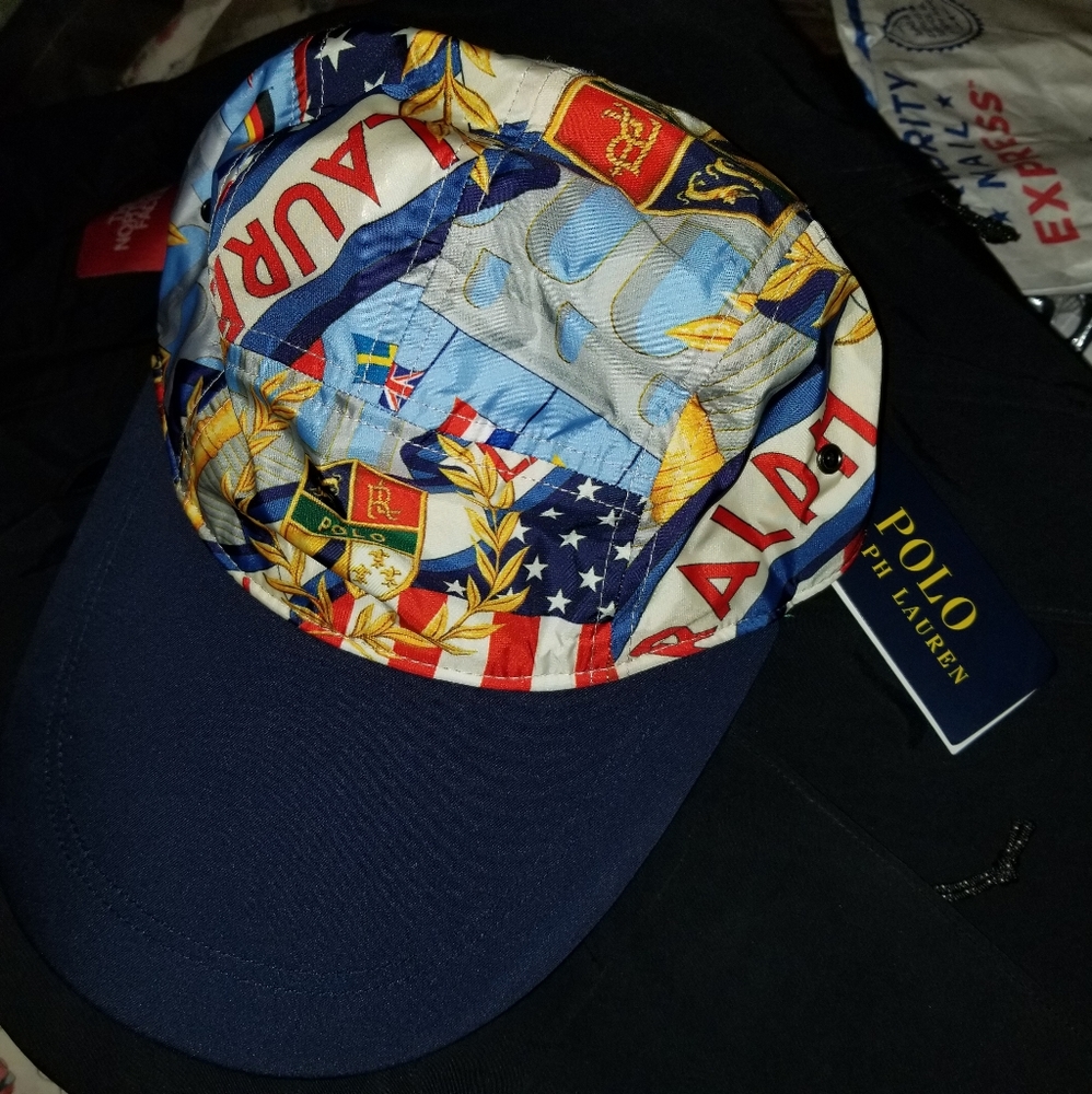 POLO RALPH LAUREN STADIUM CHARIOTS LONG BILL HAT